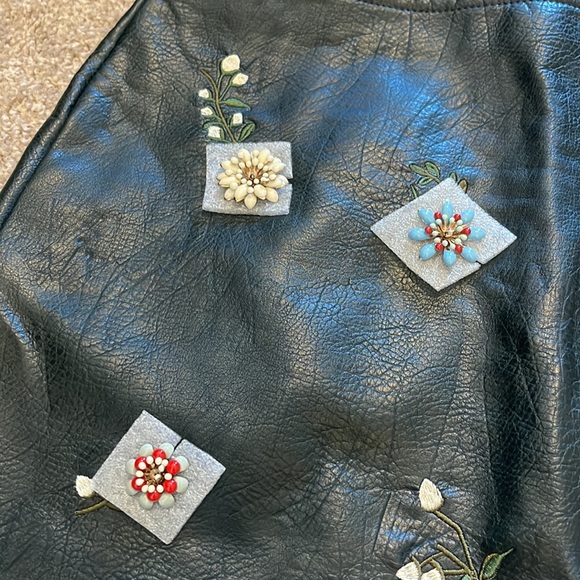 NWT Zara leather floral mini skirt - Picture 4 of 5